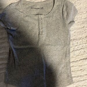 Abercrombie Kids Gray Short Sleeve Tee